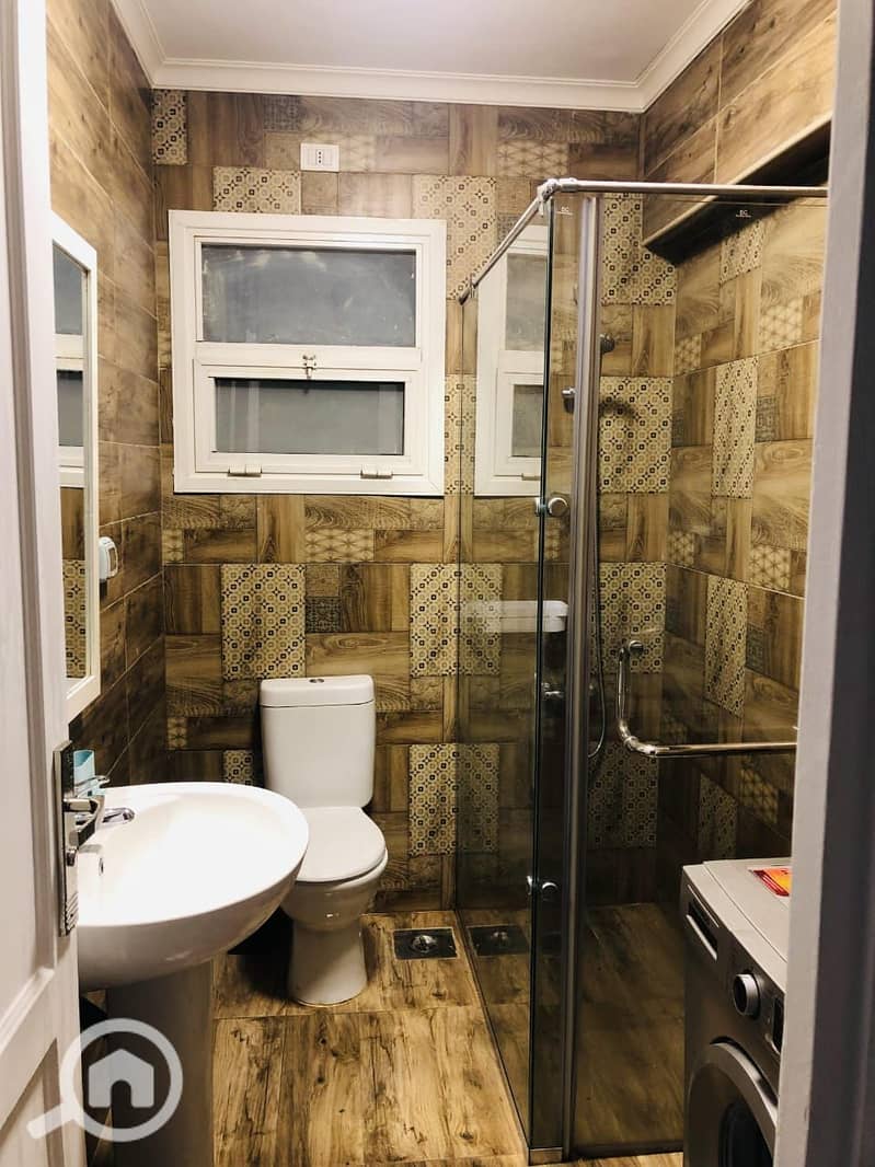 2 3af7c02e-c642-4117-9f72-bf95dcaf7353. jpg