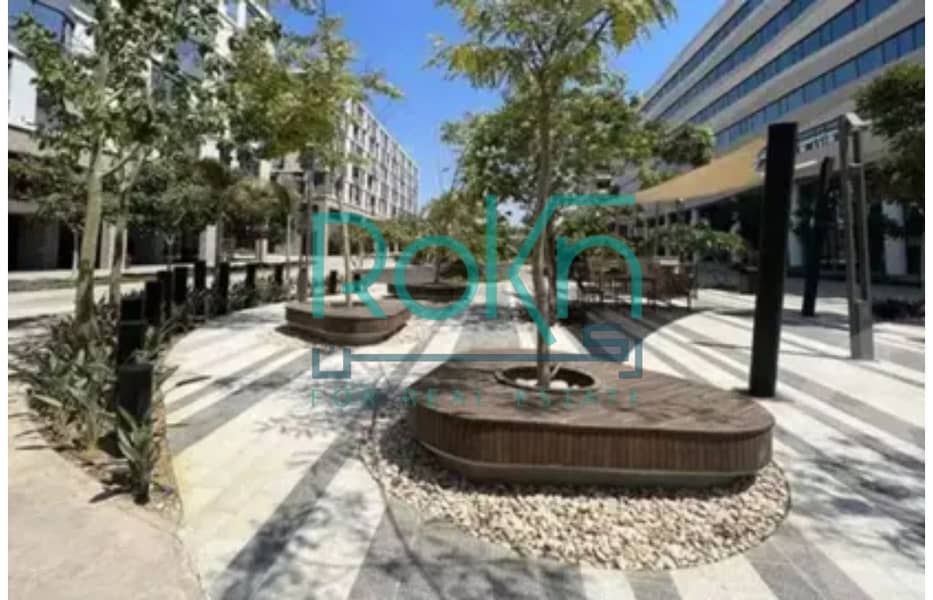 6 8071447-a562ao. jpg