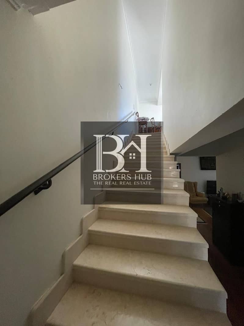 7 73a8dcc5-143c-4e9a-88f9-6b1efe274b48. jpeg