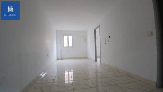 مکتب  للايجار في الدقى، الجيزة - مكتب للإيجار في الدقى 55م قرب نادى الصيد موقع مميز برج إدارى  ( برخصة إداري )    (1). jpg