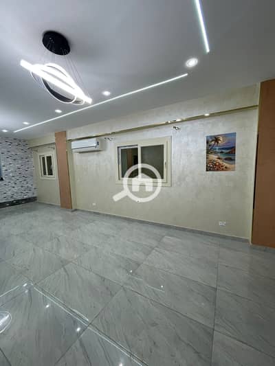 شقة 3 غرف نوم للبيع في الشيخ زايد، الجيزة - 9716abca-7a28-4bb7-a89e-aa830cb04ef9. jpeg