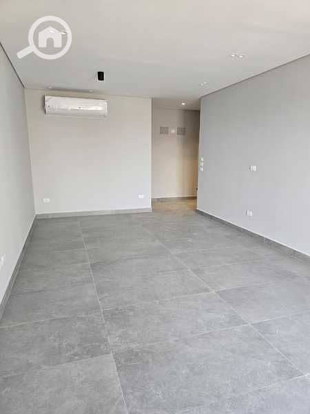 3 6HXIyJrOlFXHZ5Fc9xBuS20A4HMs0cbJpsH83fal. jpeg