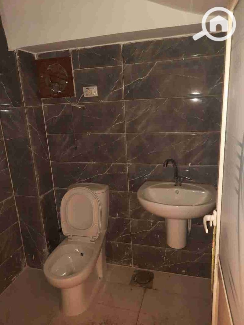 8 1000225308. jpg