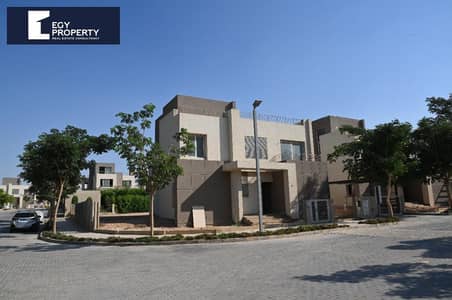 6 Bedroom Villa for Sale in Sheikh Zayed, Giza - 10fe8db2-c727-43ad-b476-3c7bf13e6103. jpg