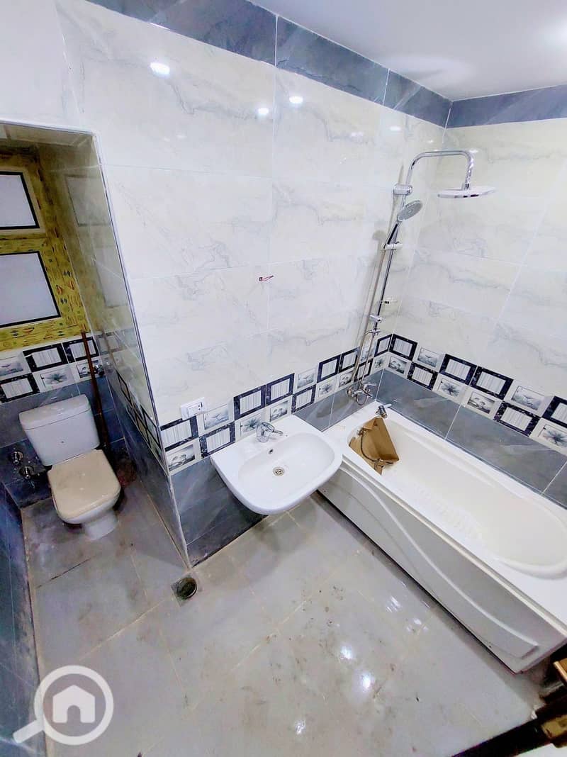 8 561180399_24953966290887127_2634894247603949519_n. jpg