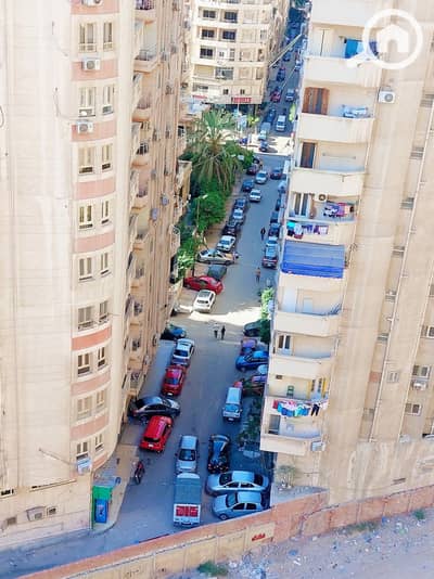 3 Bedroom Flat for Sale in Victoria, Alexandria - 565617399_24955351127415310_8981995562518484651_n. jpg