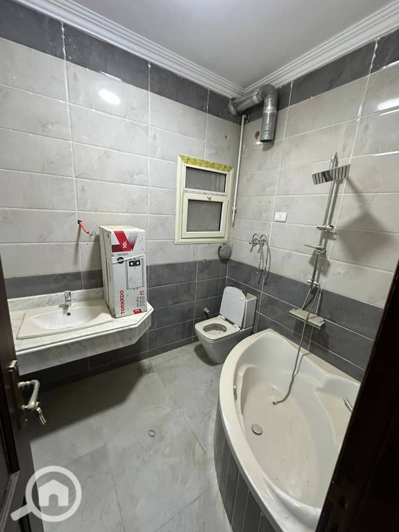 7 WhatsApp Image 2025-10-16 at 6.21. 43 PM (4). jpeg