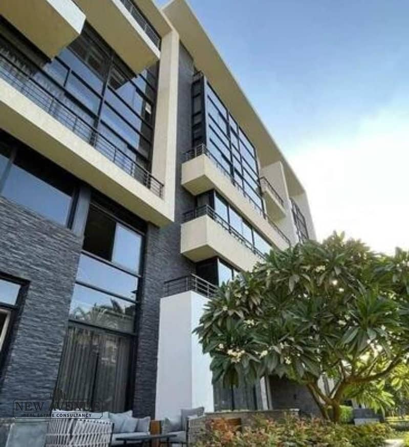 10 WhatsApp Image 2025-10-07 at 3.12. 50 PM. jpeg