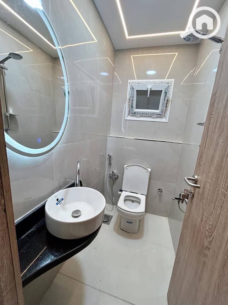 11 WhatsApp Image 2025-10-16 at 7.05. 04 PM (1). jpeg