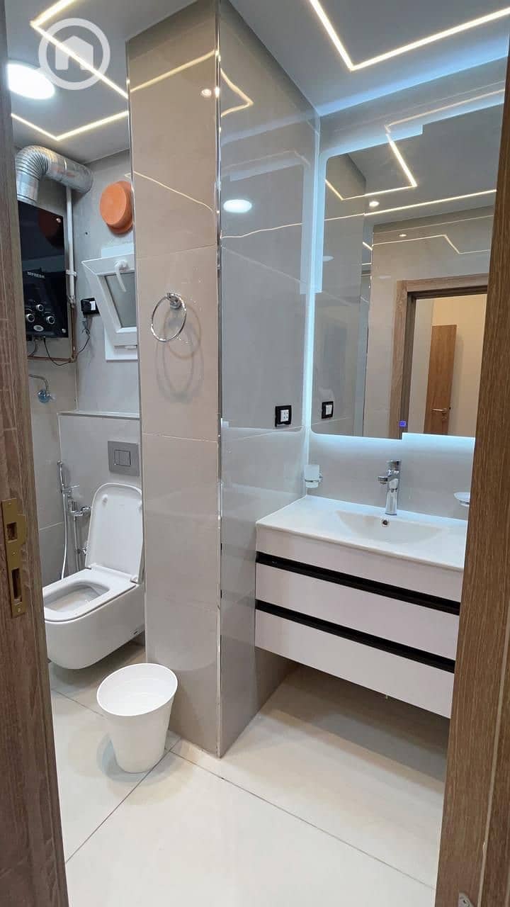 12 WhatsApp Image 2025-10-16 at 7.05. 04 PM. jpeg