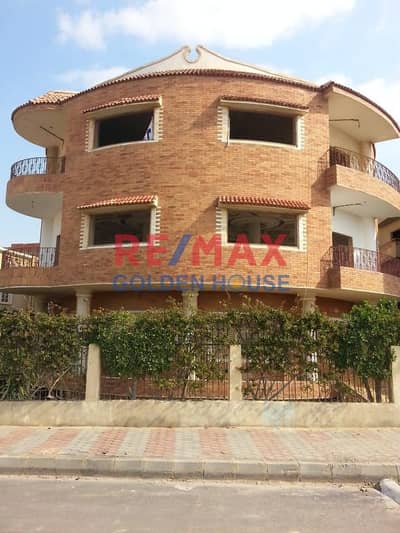 11 Bedroom Villa for Sale in Shorouk City, Cairo - WhatsApp Image 2025-10-16 at 10.34. 58 PM. jpeg