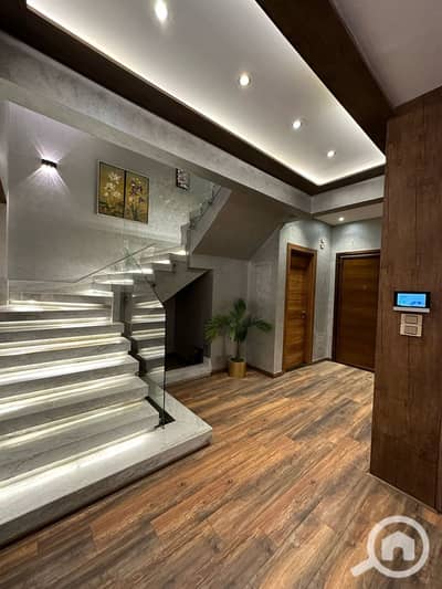 4 Bedroom Twin House for Sale in Sheikh Zayed, Giza - فيلا للبيع فى كمبوند باتيو الزهراء لافيستا الشيخ زايد تشطيب هاى لوكس