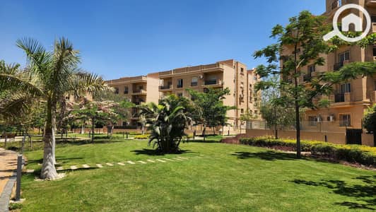 4 Bedroom Flat for Sale in 6th of October, Giza - أميز شقة بحديقة للبيع فى كمبوند ديار 2 اكتوبر استلام فورى