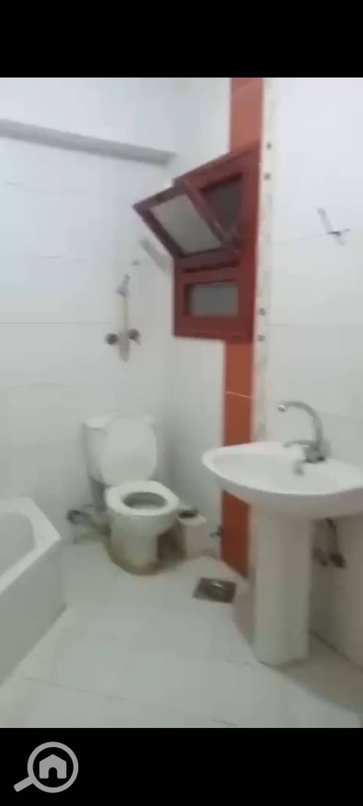 5 1000255689. png
