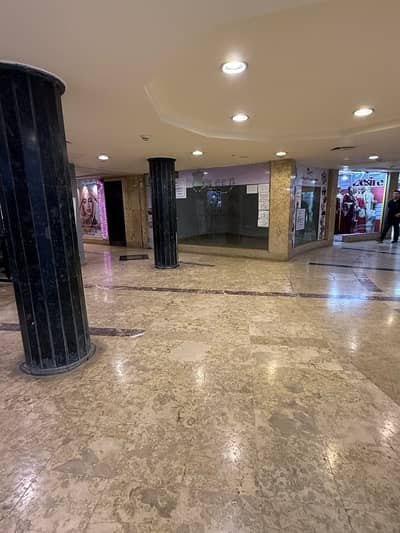 Retail for Sale in New Cairo, Cairo - future mall_فيوتشر مول التجمع الثالث
