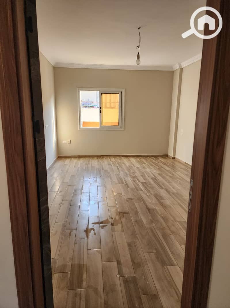 5 WhatsApp Image 2025-10-16 at 12.31. 20 PM. jpeg