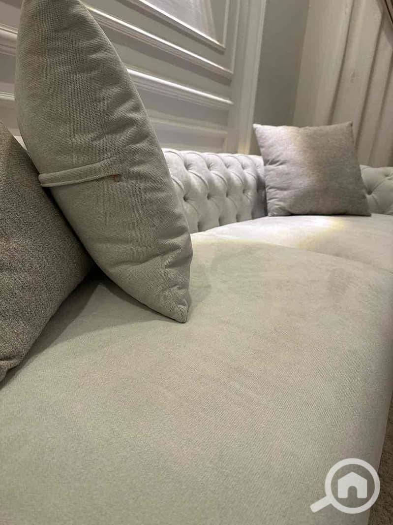 11 bccced9b-efd2-4494-804c-1819f197842b. jpg