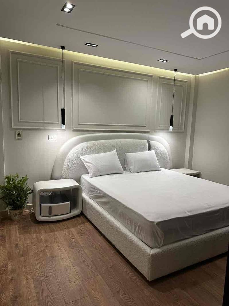 12 c7fc1e02-6634-4d1c-a505-4b04f220f732. jpg