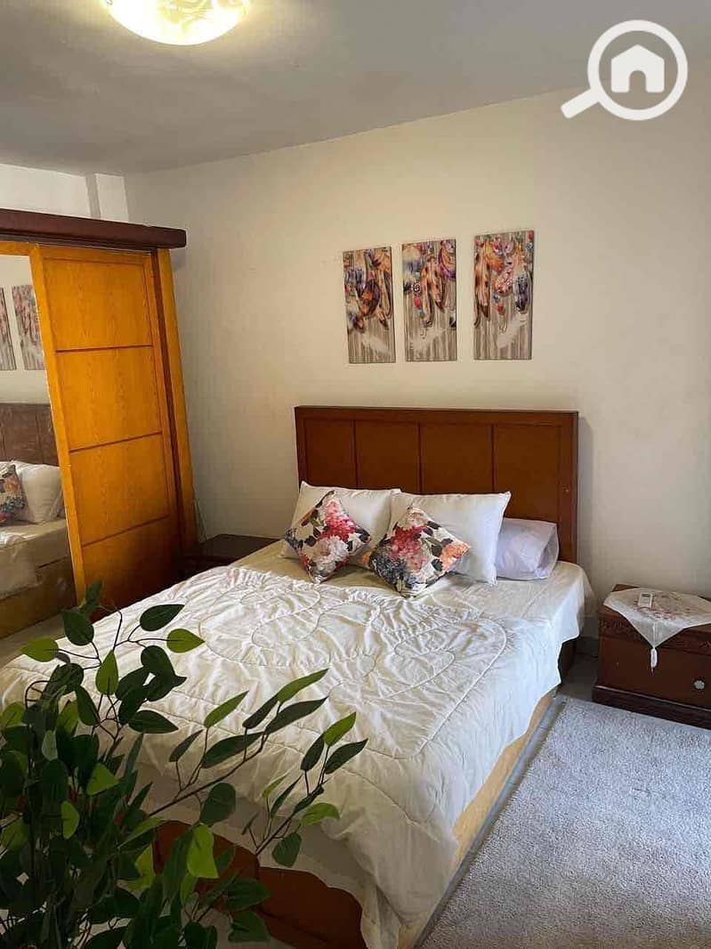 7 fdf3deee-a056-46a8-b9f7-3f8d8c2b0d75. jpg