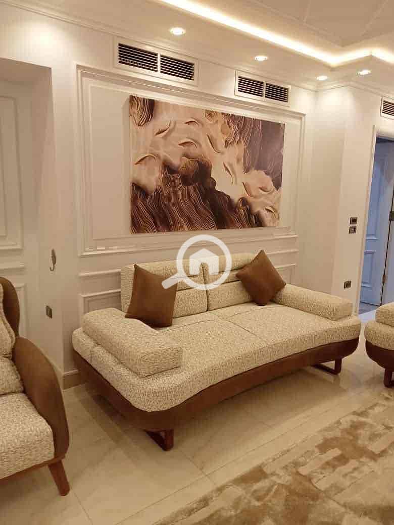 8 c10e191f-3e5c-48a2-ac84-e9a82bb6db5e. jpg