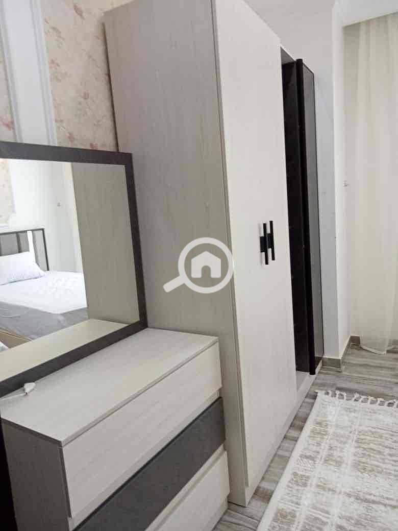 21 15c9e7d4-e96c-4de9-92c0-d69510d05511. jpg