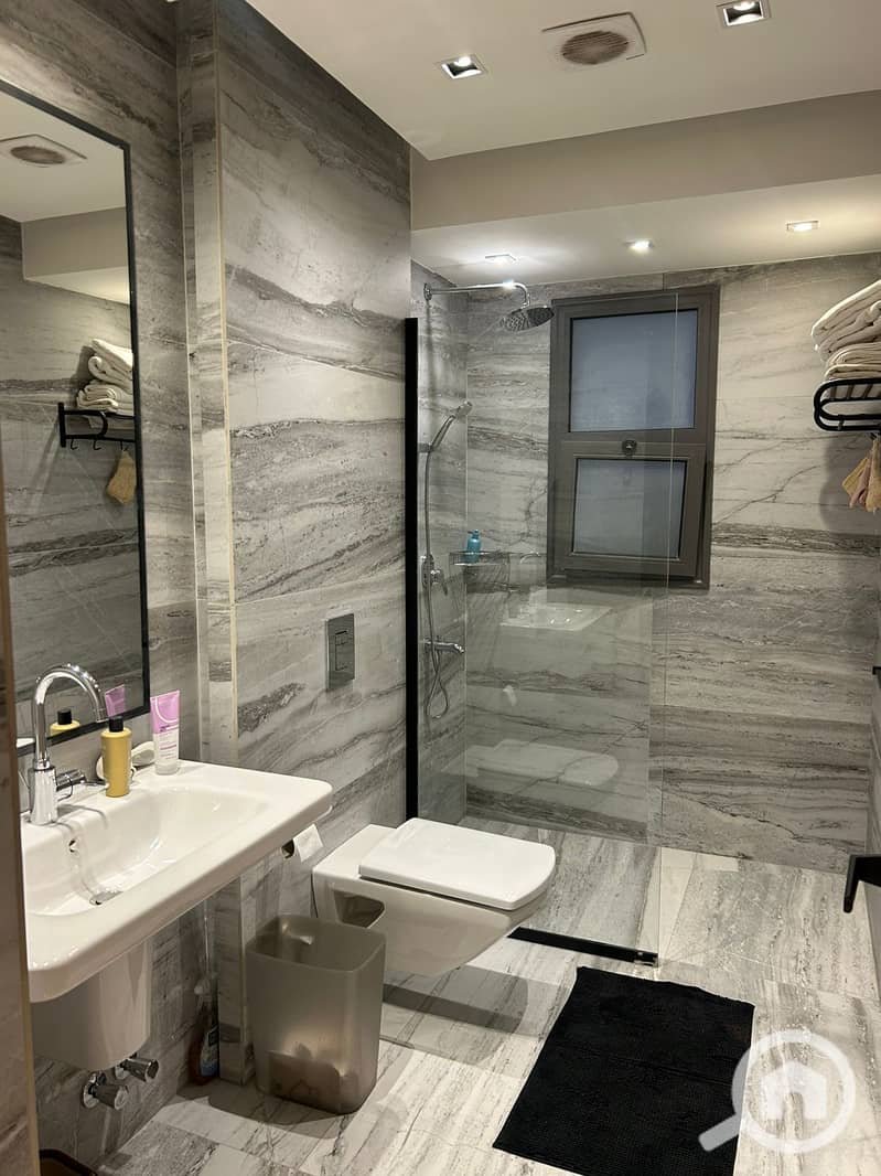 6 c65d4006-2851-4f84-b1cd-181603a8fb64. jpg