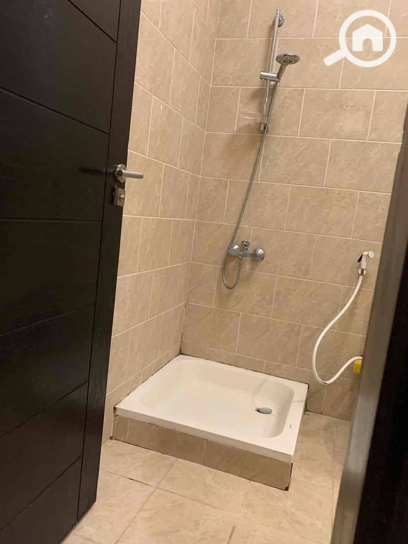 7 a38d63a5-7e1d-4ba1-9eb4-6a8bc29121fd. jpg