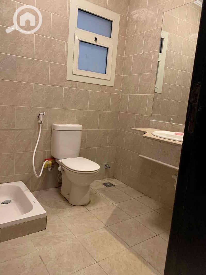 8 a880ac82-3c99-4c30-88ef-00ec28fe4aa5. jpg