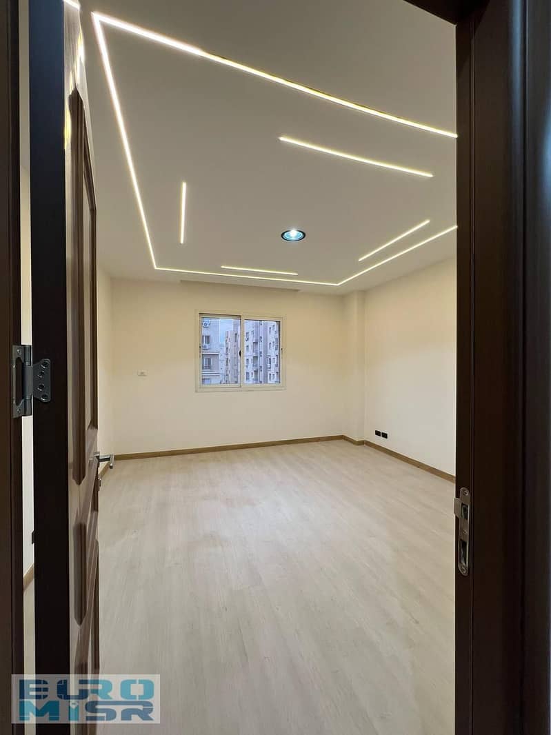 4 WhatsApp Image 2025-09-17 at 6.36. 15 PM (1). jpeg