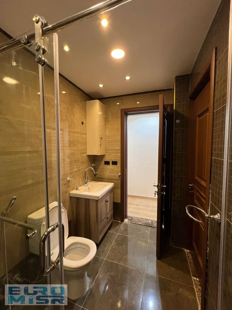 7 WhatsApp Image 2025-09-17 at 6.36. 16 PM (1). jpeg