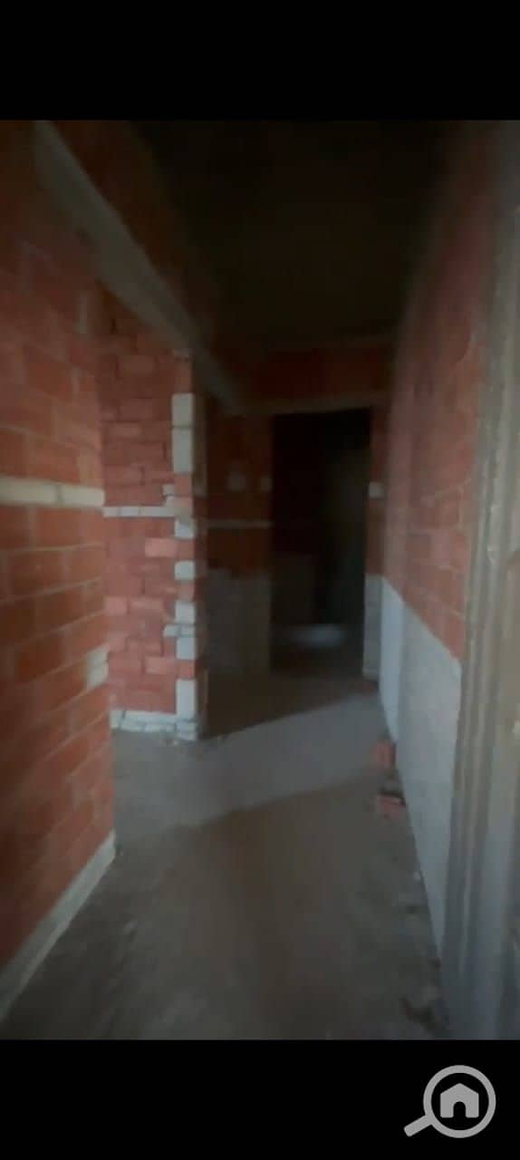 4 WhatsApp Image 2025-10-05 at 23.49. 43_502a035f. jpg