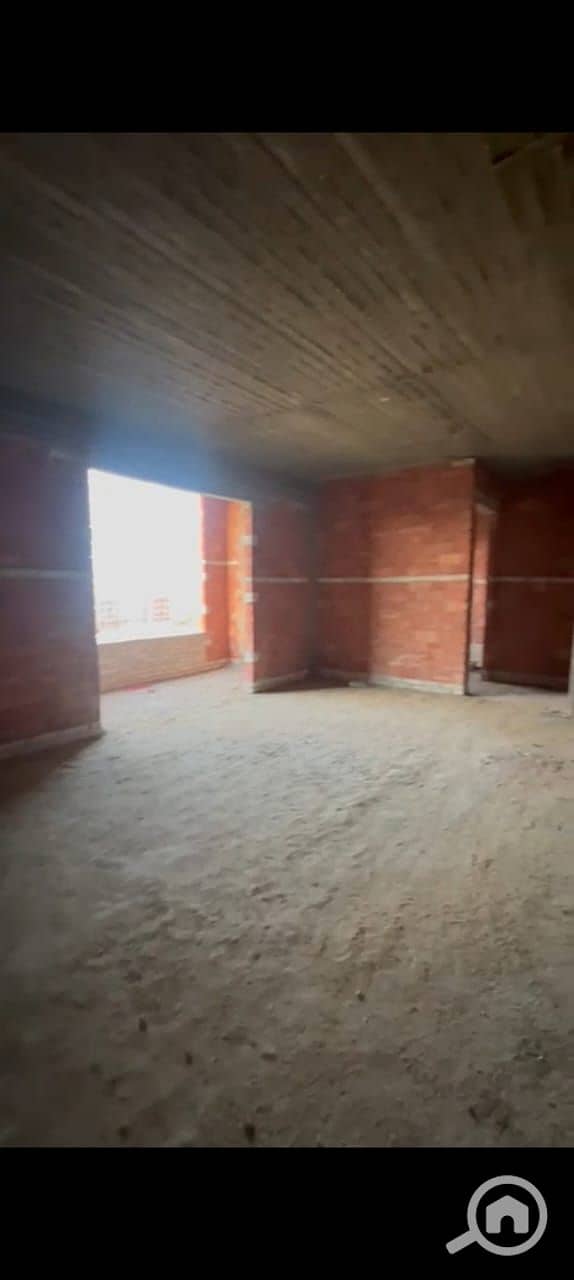 14 WhatsApp Image 2025-10-05 at 23.49. 46_acd44505. jpg