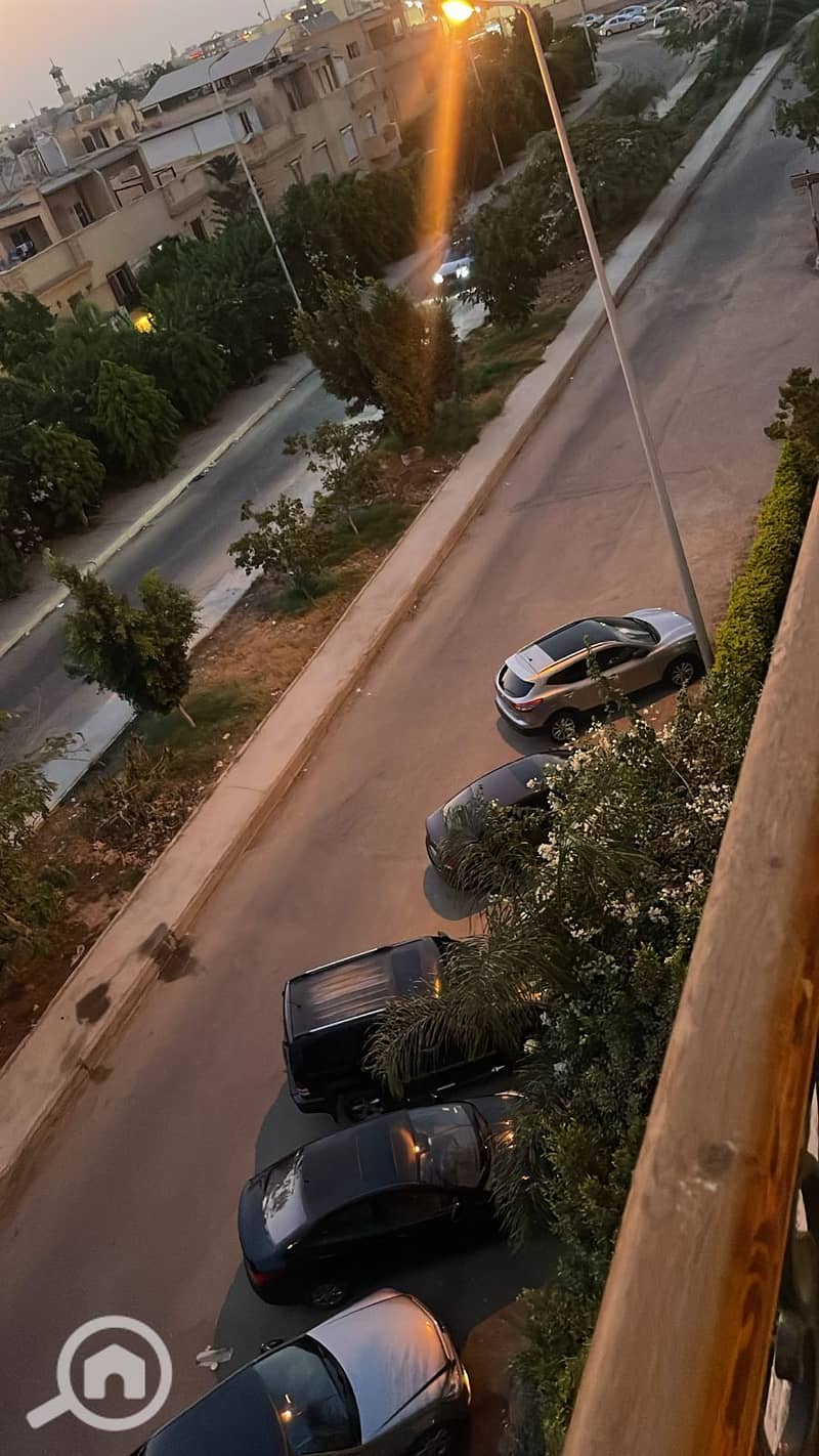 6 WhatsApp Image 2025-10-02 at 9.32. 47 PM. jpeg