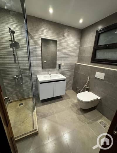2 Bedroom Flat for Sale in Sheraton, Cairo - WhatsApp Image 2025-06-05 at 5.13. 02 PM (3). jpeg