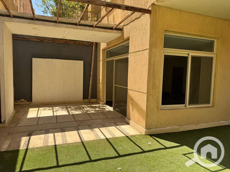 3 WhatsApp Image 2025-10-16 at 07.03. 46_4e4ec89a. jpg