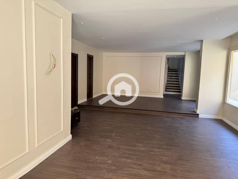 4 WhatsApp Image 2025-10-16 at 07.03. 45_4eb48b2e. jpg