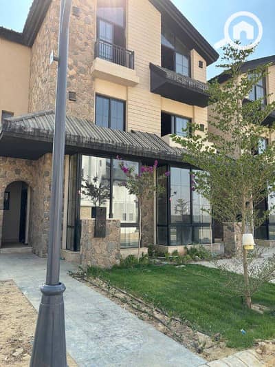 3 Bedroom Townhouse for Sale in Mostakbal City, Cairo - 75105eeb-db39-46ab-a23e-2ce0db71492c. jpeg