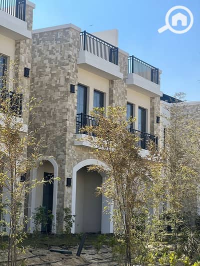 3 Bedroom Villa for Sale in Mostakbal City, Cairo - photo_2025-02-18_23-02-40. jpg