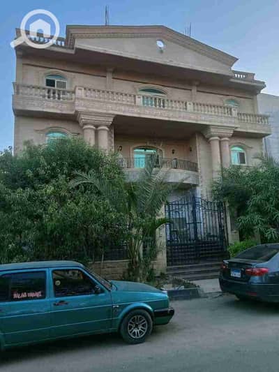 11 Bedroom Villa for Sale in 6th of October, Giza - FB_IMG_1760605700858. jpg