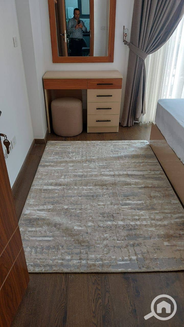 10 f7a9ca8a-631d-483b-b26f-37fc3f6beb21. jpeg