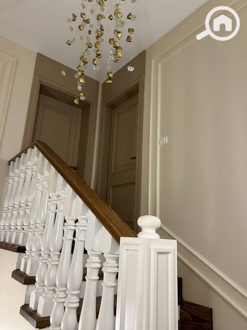 11 faca7c55-877c-4f7b-9dc8-75ae9c1b1ff9. jpg