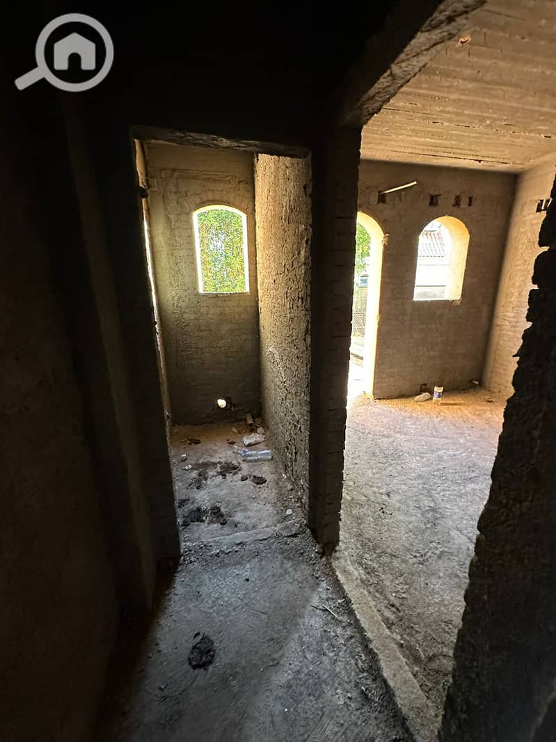 2 0fae1395-9f5b-4fbe-9f7d-6938c1ed5b26. jpeg