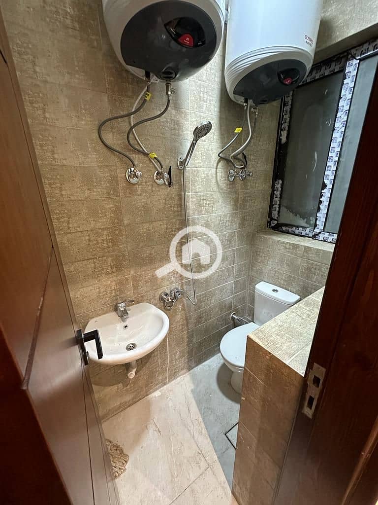 8 WhatsApp Image 2025-09-16 at 4.37. 45 PM (2). jpeg