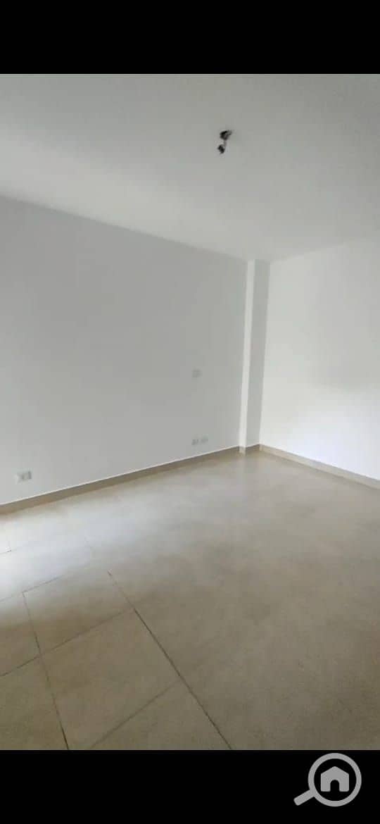 6 0aead92e-1204-4471-aa1f-9ff05ec9bd0f. jpg