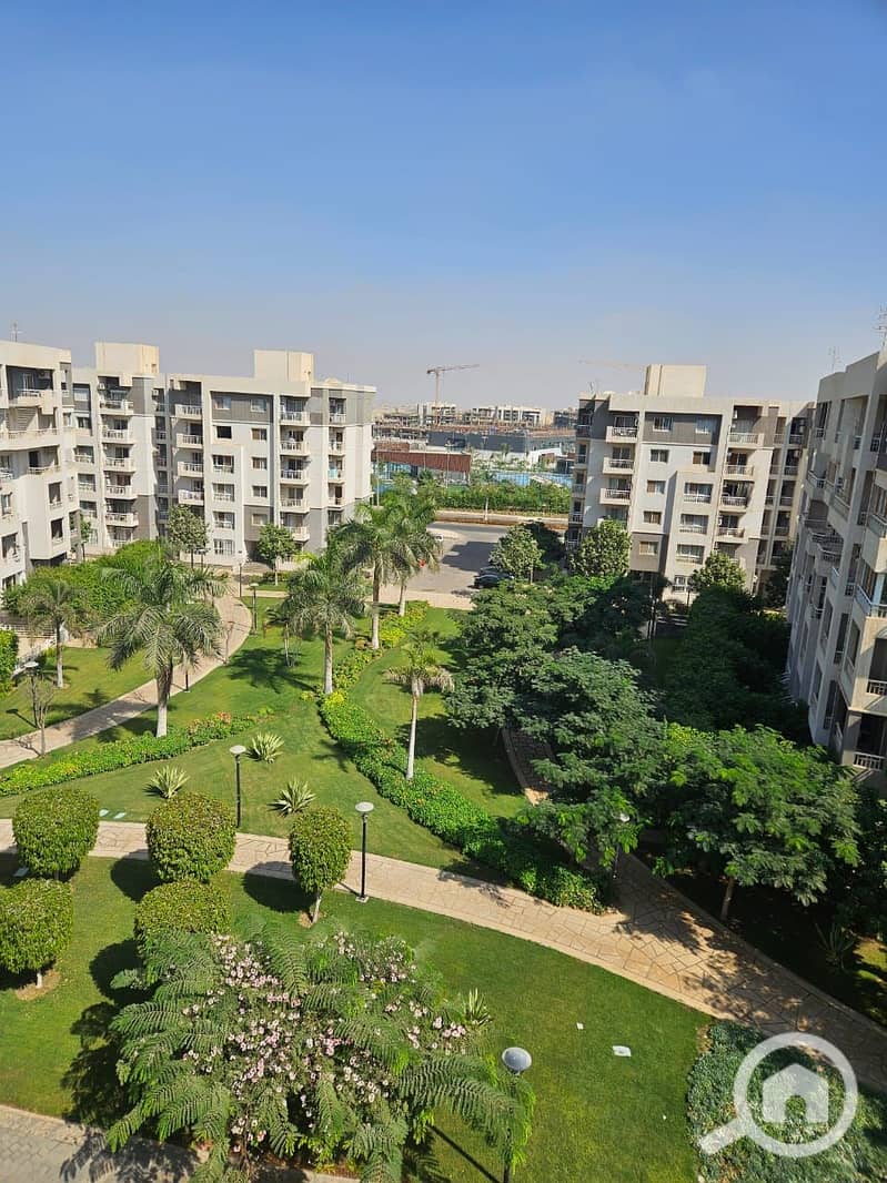 24 WhatsApp Image 2025-10-18 at 11.24. 24 AM. jpeg