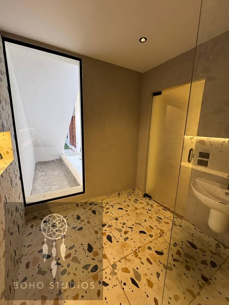 8 5547291e-ca88-499d-9f63-08ea02dfaacb. jpeg