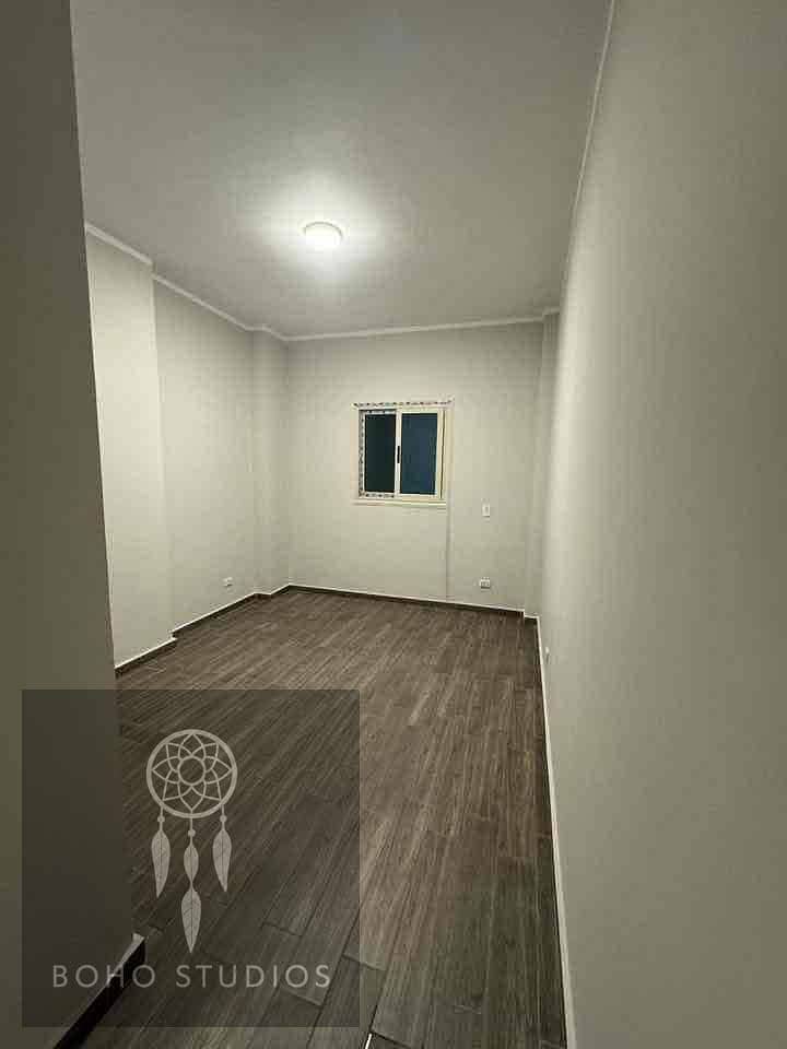 5 19b57073-9074-4c91-ad17-3550f888f49a. jpg