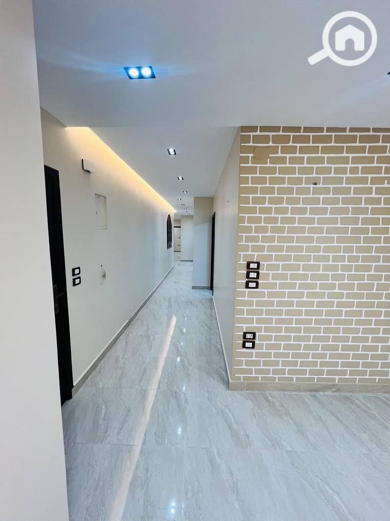 8 صورة واتساب بتاريخ 2025-10-14 في 08.55. 36_6ae583de. jpg