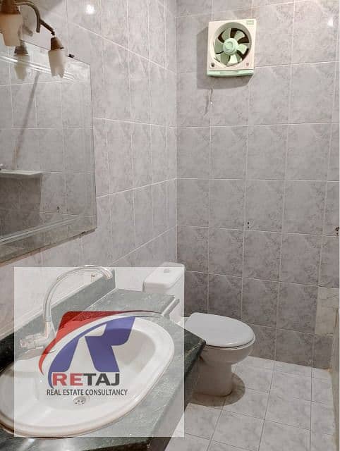 8 WhatsApp Image 2025-10-18 at 12.00. 23 PM. jpeg