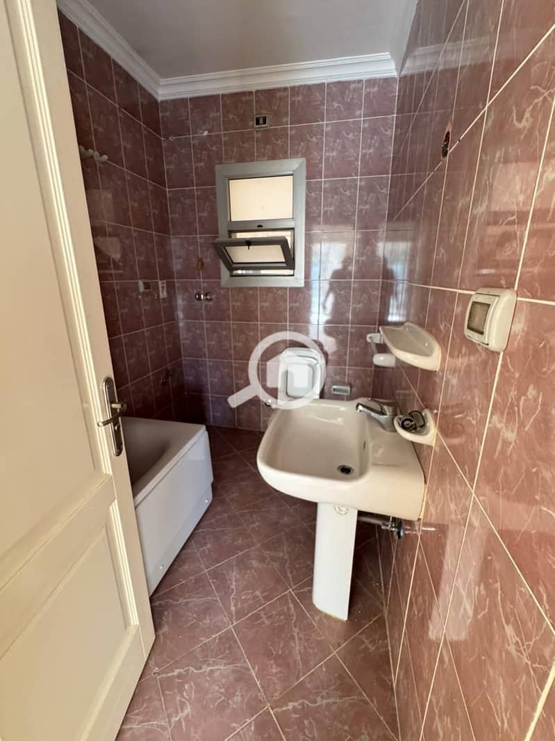 8 WhatsApp Image 2025-10-13 at 4.40. 00 PM (3). jpeg